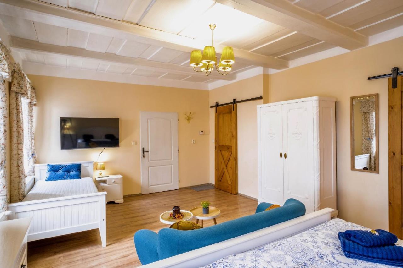 Rustic House V Luzickych Horach Appartement Jiřetín pod Jedlovou Buitenkant foto